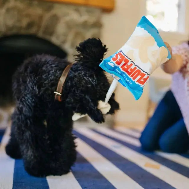 P.L.A.Y Fluffles Chips pivelegetøj - Dapple